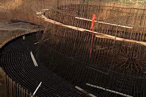 鄂州砼烟囱新建施工现场